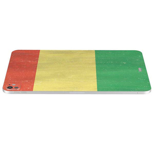 Bolivia Flag Distressed iPad Pro 13in M4 (2024) Skin